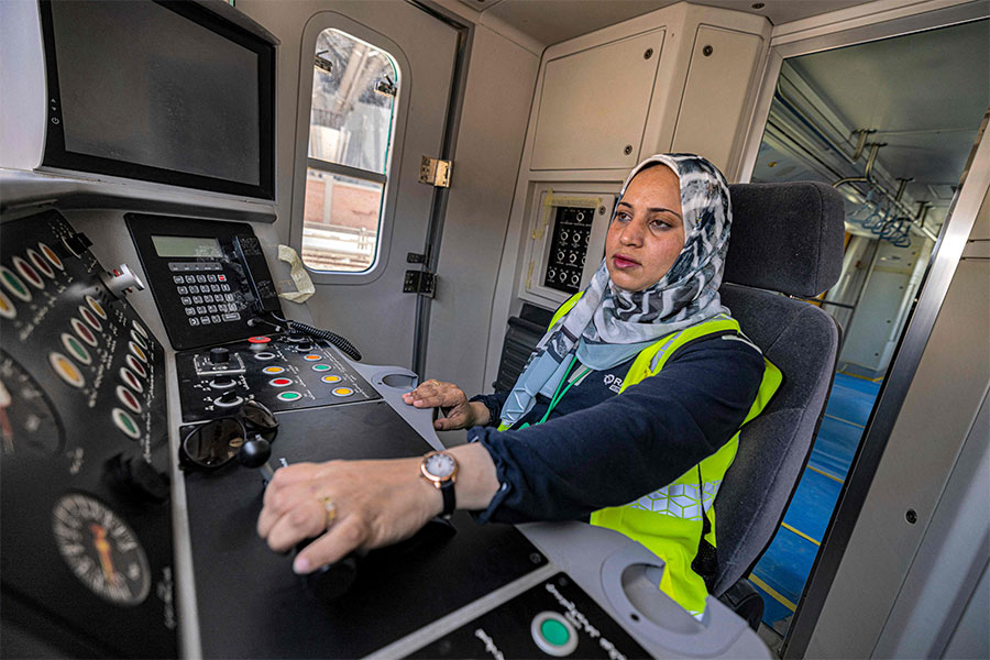 Egypt Employs First Ever Women Train Drivers | The African Exponent.
